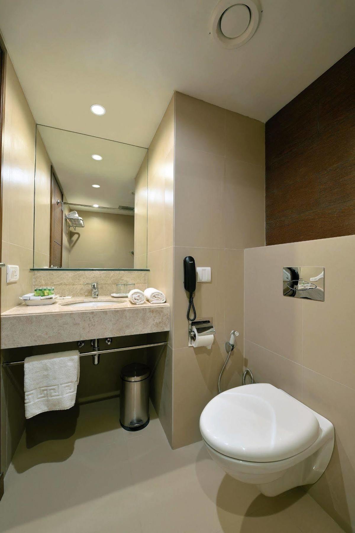 Ambarnath Krishna Palace Hotel - Ambernath מראה חיצוני תמונה