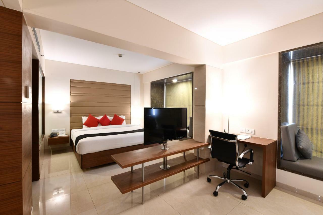 Ambarnath Krishna Palace Hotel - Ambernath מראה חיצוני תמונה