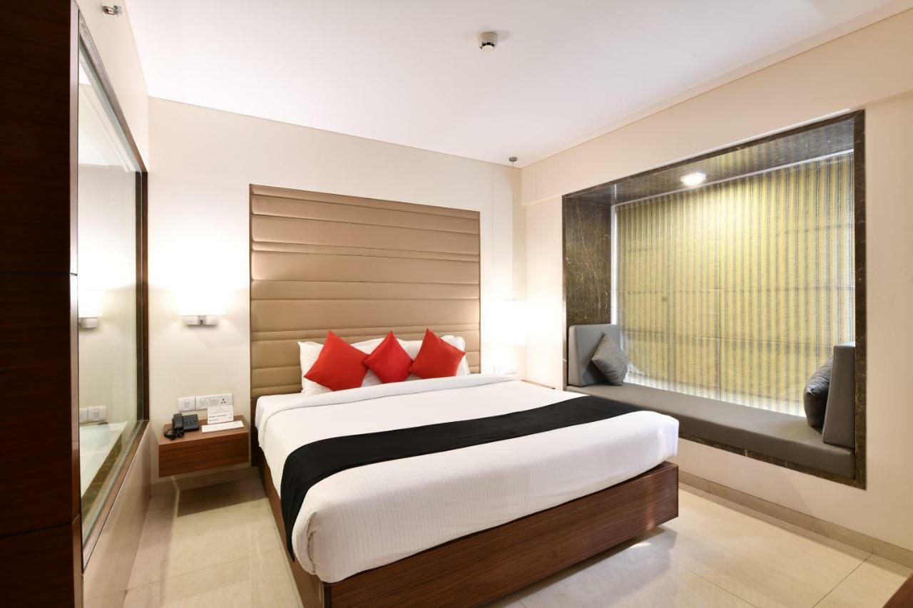Ambarnath Krishna Palace Hotel - Ambernath מראה חיצוני תמונה